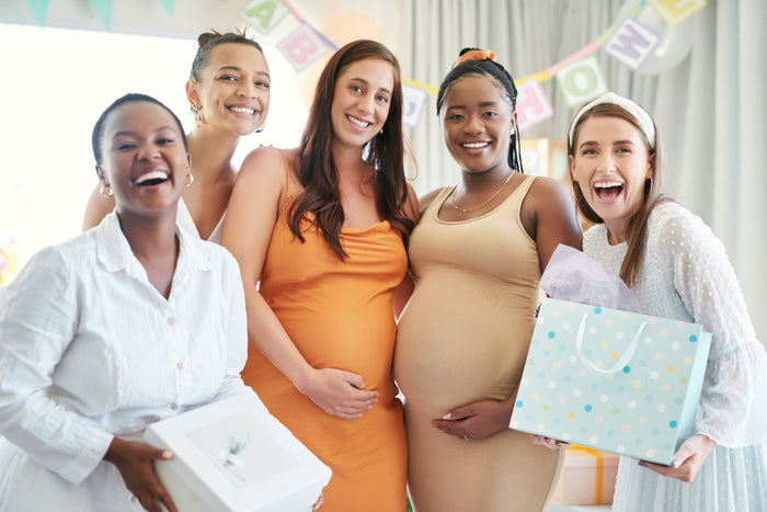 Geburt, Babyparty & Gender Reveal