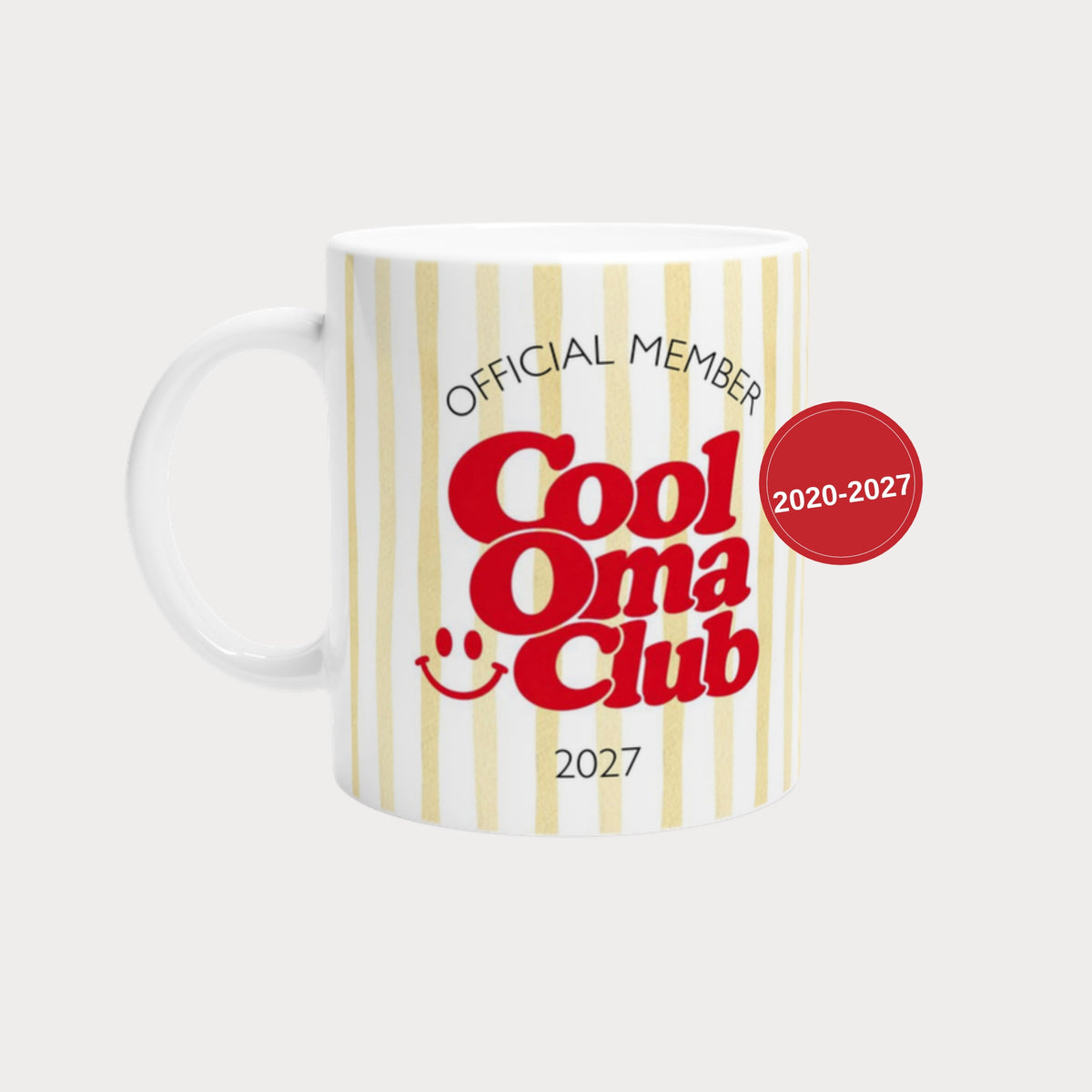 Tasse Cool Oma Club 2027 gelb/rot – Schwangerschaft verkünden, Wunschjahr 2020–2027