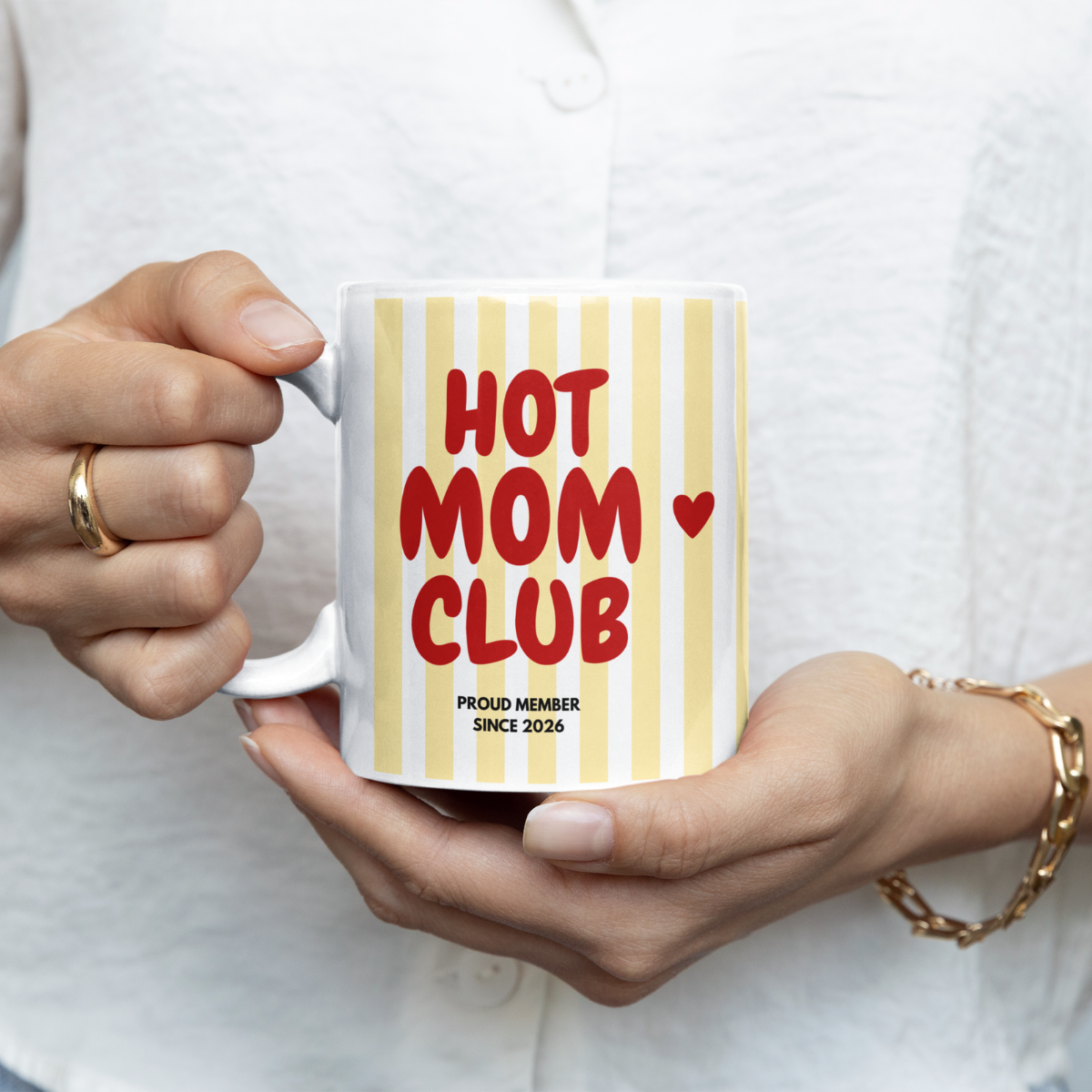 Hot Mom Club 2026 Gelb/Rot