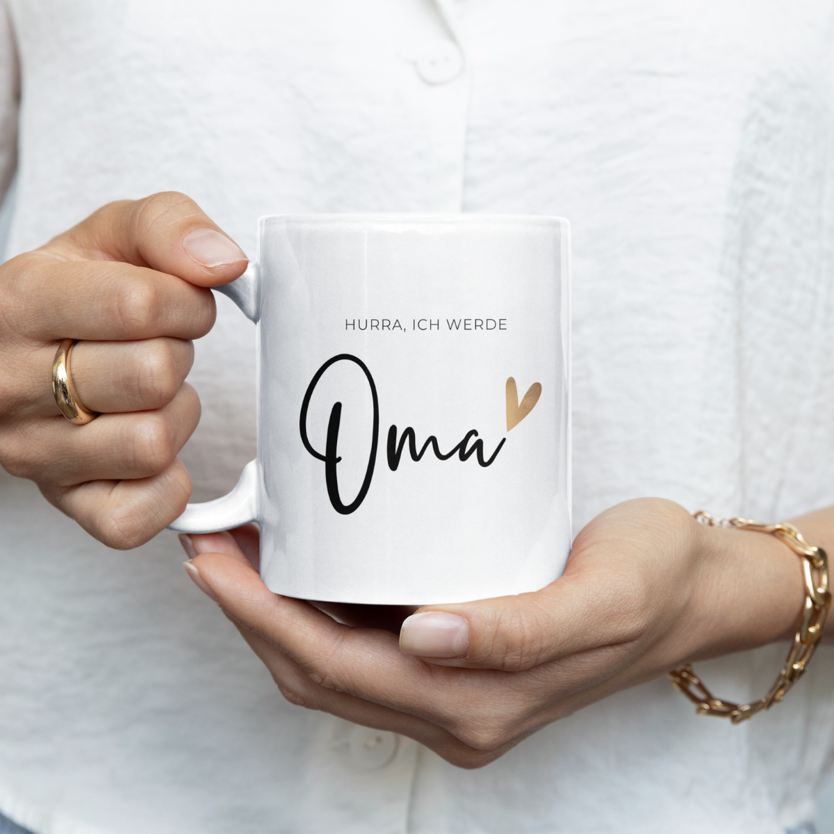 Tasse Hurra ich werde Oma - 4 Farben