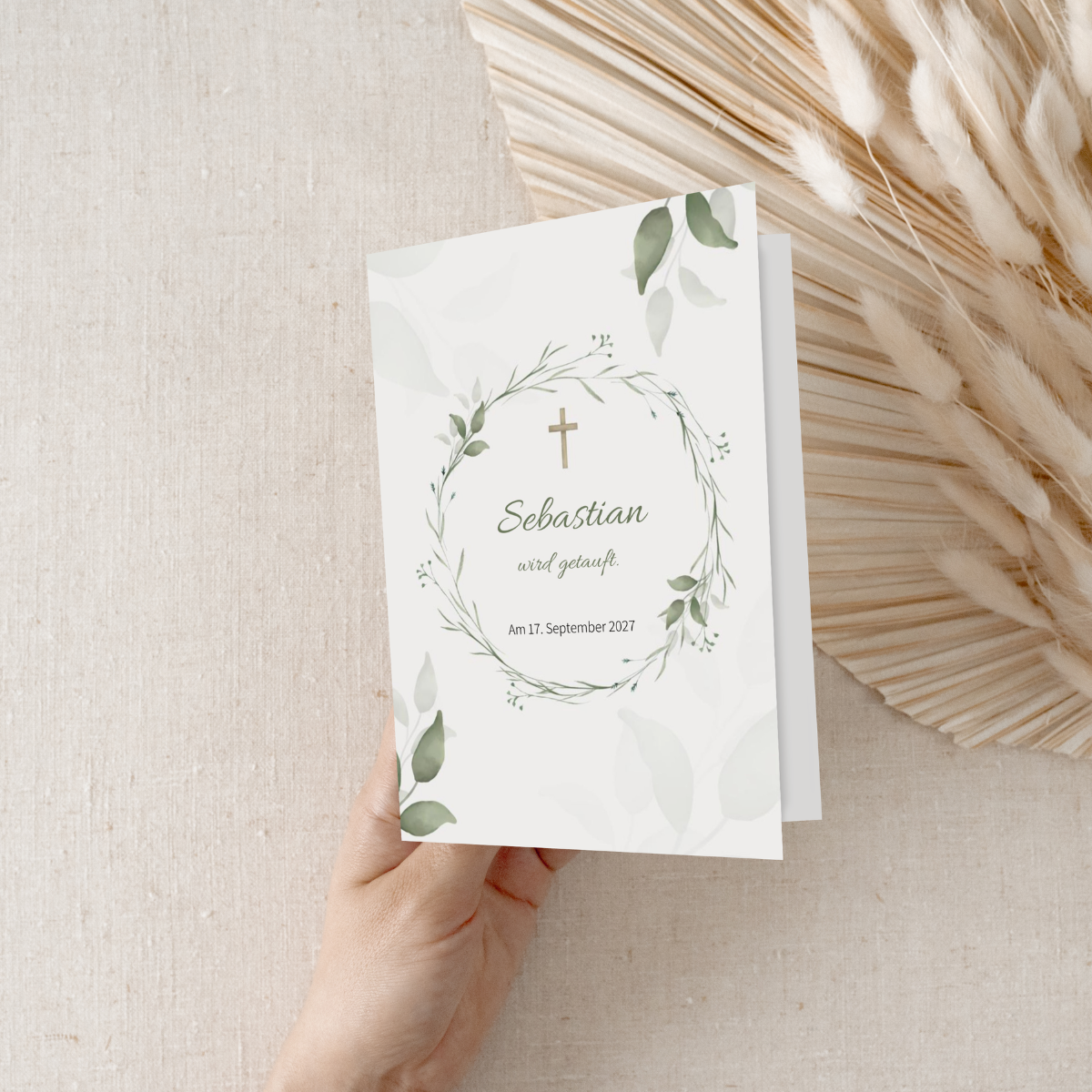 Personalisierte Einladung Taufe mit Eukalyptus-Kranz – 10 Stück