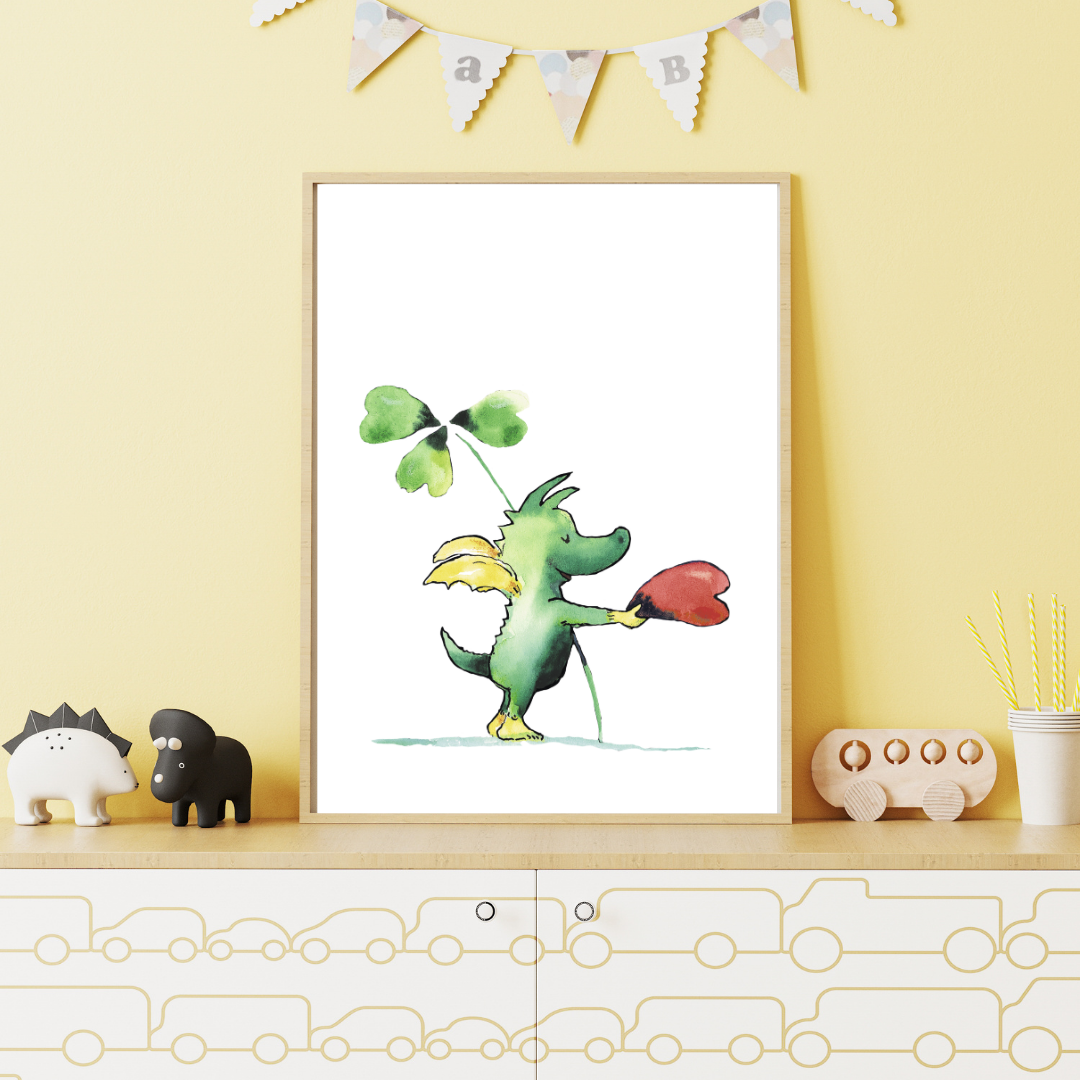 Tabaluga Poster – Wandbild mit Glücksklee & Herz