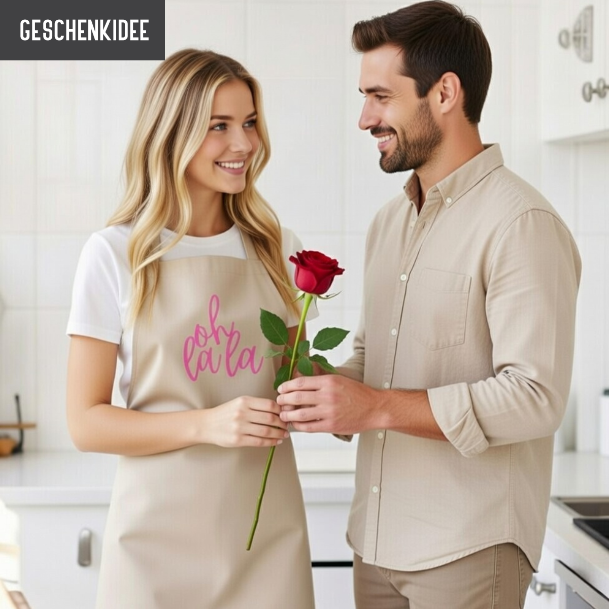 Oh La La Schürze Unisex – Beige / Pink